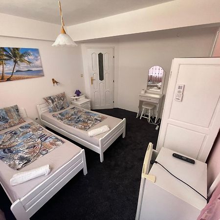 Guesthouse Flora Китен Екстер'єр фото