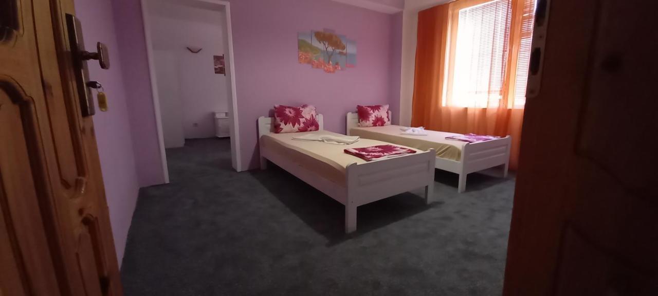 Guesthouse Flora Китен Екстер'єр фото