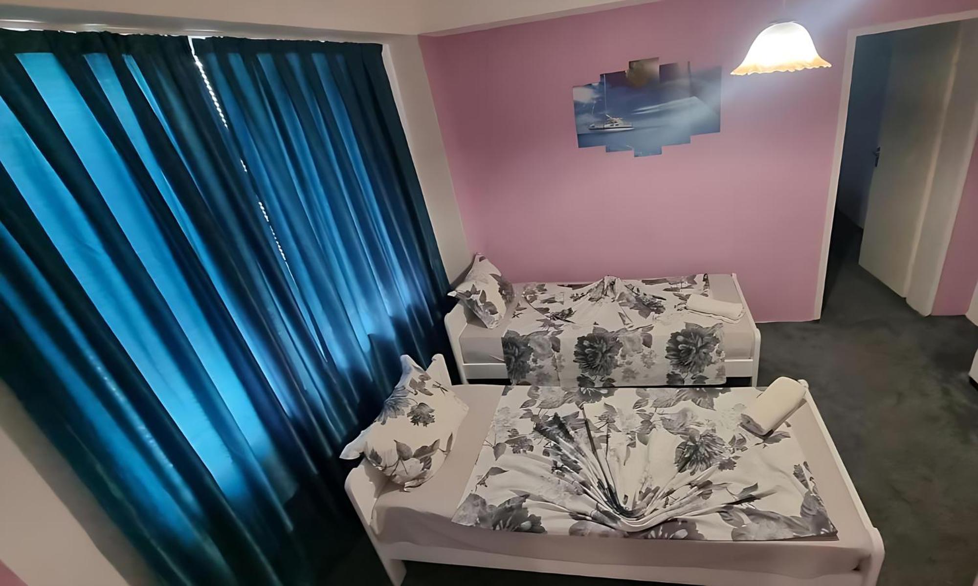 Guesthouse Flora Китен Екстер'єр фото