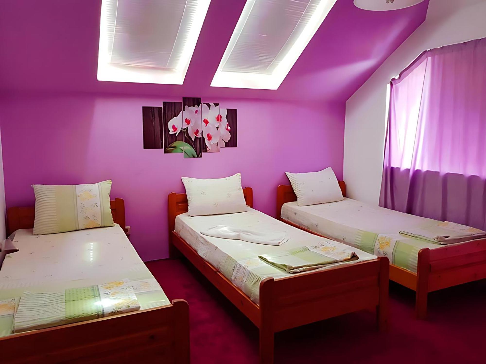 Guesthouse Flora Китен Екстер'єр фото