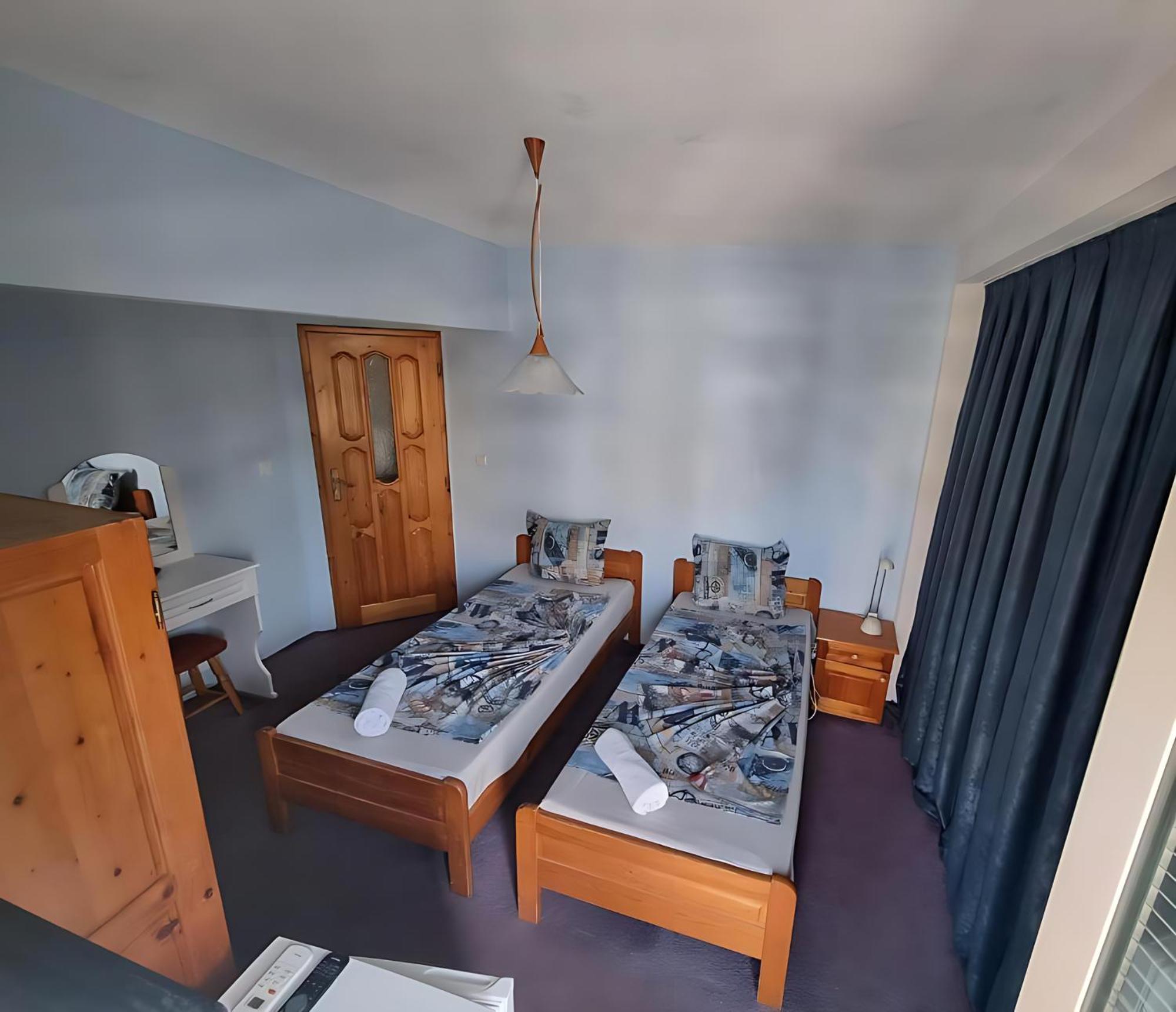 Guesthouse Flora Китен Екстер'єр фото