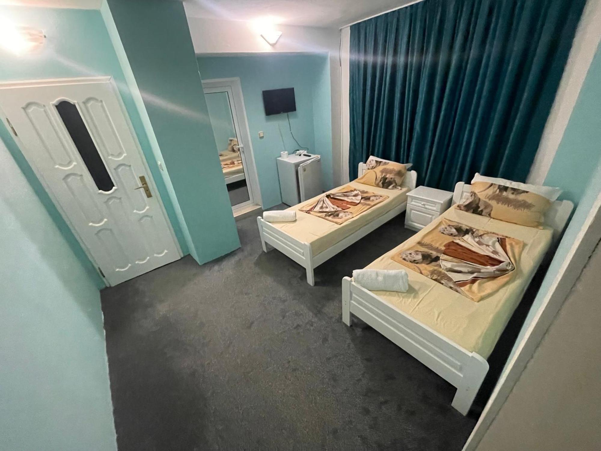 Guesthouse Flora Китен Екстер'єр фото