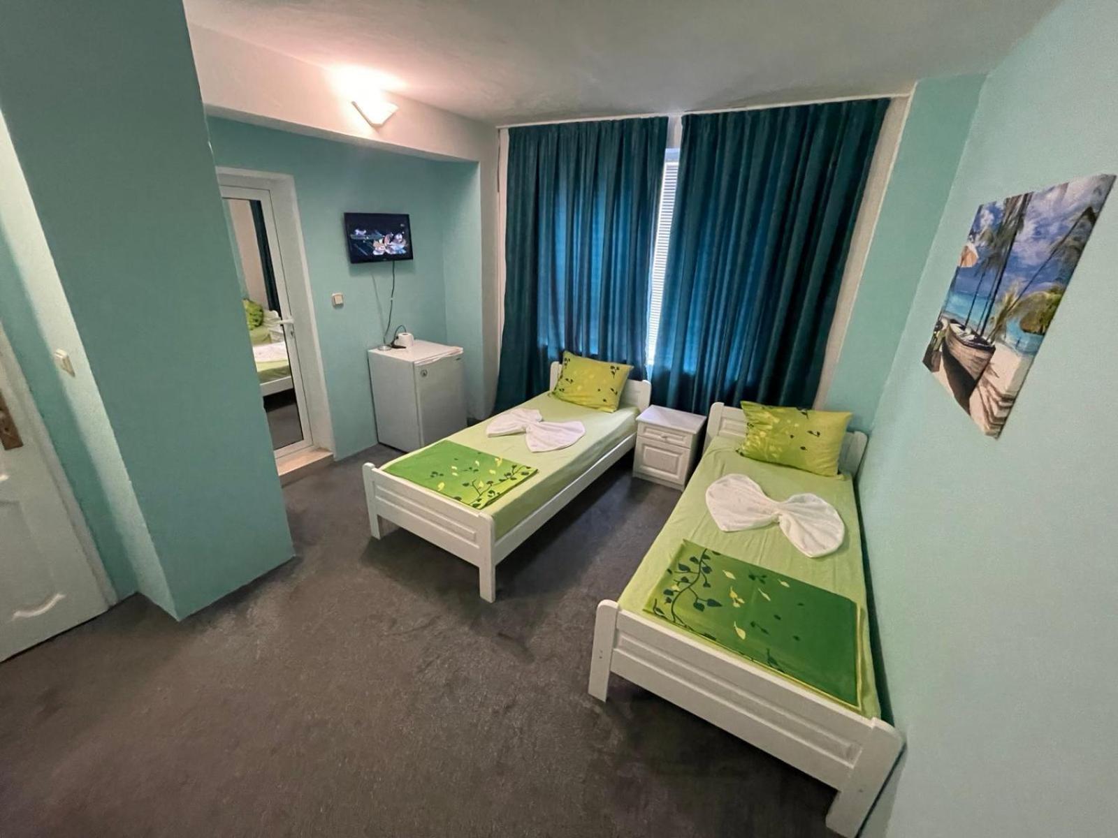 Guesthouse Flora Китен Екстер'єр фото